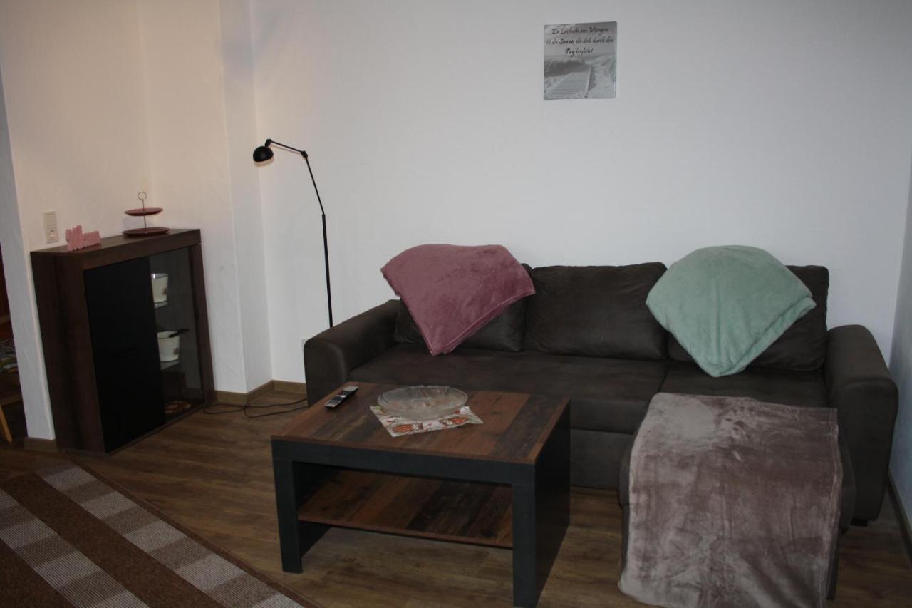 Chiaras Ferienwohnung Heusweiler エクステリア 写真