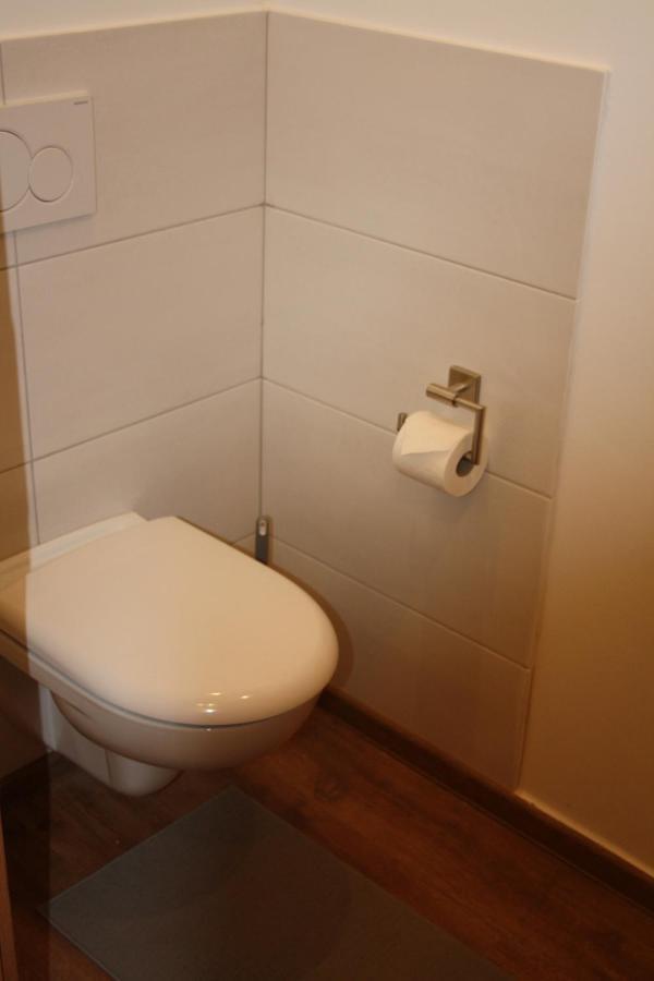 Chiaras Ferienwohnung Heusweiler エクステリア 写真